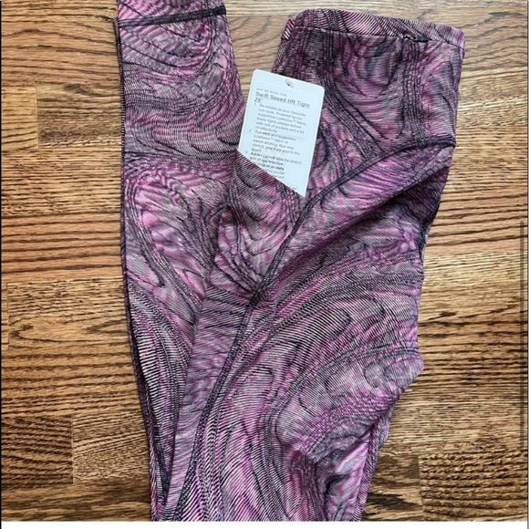 Lululemon Swift Speed tight 28” - Picture 3 of 4